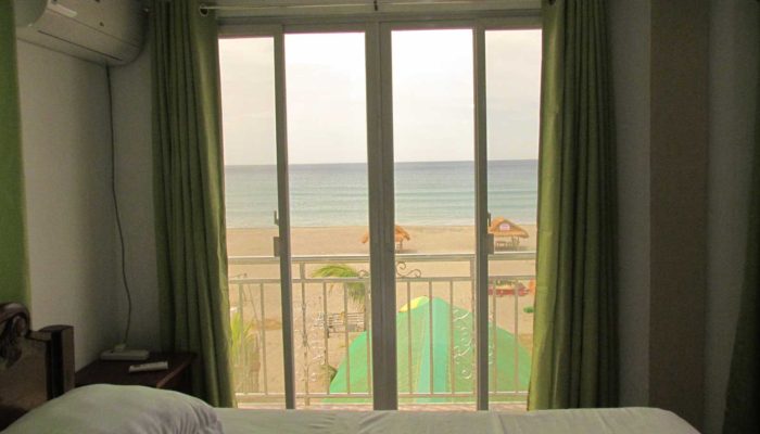 mope-beach-resort-ocean-view-room4